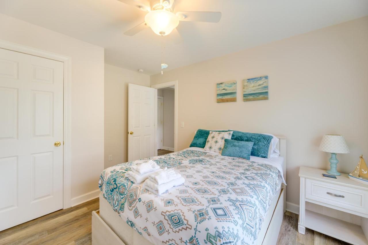 Coastal Emerald Isle Retreat With Deck And Grill! Zewnętrze zdjęcie